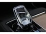 Volvo XC90 T8 Plug-in hybrid AWD Ultra Dark | | Demo Deal | Adaptieve Cruise Control met Pilot Assist | Harman Kardon audiosysteem | Elektrisch bedienbaar panoramisch schuif/-kanteldak | Elektrische voorstoelen met geheugen | Verwarmbare voorstoelen + stuurwiel | 360 Parkeercamera | Park Assist voor + achter | 4-Zone Climate Control | Head-Up Display | 21'' Lichtmetalen wielen |