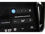 Volvo XC90 T8 Plug-in hybrid AWD Ultra Dark | | Demo Deal | Adaptieve Cruise Control met Pilot Assist | Harman Kardon audiosysteem | Elektrisch bedienbaar panoramisch schuif/-kanteldak | Elektrische voorstoelen met geheugen | Verwarmbare voorstoelen + stuurwiel | 360 Parkeercamera | Park Assist voor + achter | 4-Zone Climate Control | Head-Up Display | 21'' Lichtmetalen wielen |