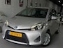 Toyota Yaris 1.5 Full Hybrid Aspiration/ AUTOMAAT/ nap/ 2e EIG/ dealeronderhouden/ 1jaar apk/ zeer nette auto.