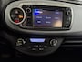 Toyota Yaris 1.5 Full Hybrid Aspiration/ AUTOMAAT/ nap/ 2e EIG/ dealeronderhouden/ 1jaar apk/ zeer nette auto.