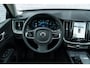 Volvo XC60 2.0 T6 Plug-in hybrid AWD Plus Dark | Long Range | Trekhaak | BLIS | Adaptieve Cruis Control | Schuif-/Kanteldak| 360° camera | Stoelverwarming Voor en Achter |