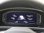 Volkswagen Tiguan 1.4 TSI eHybrid Life | SoH 94% | Trekhaak | Stoel- en stuurwielverwarming | Parkeerassistent | 3-zone airco | Navigatie | Adaptieve cruise control | Dodehoek detectie |