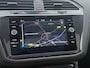 Volkswagen Tiguan 1.4 TSI eHybrid Life | Pano dak | Head Up Display | Elek Achterklep | Stoelverwarming |