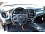 Volvo XC60 T5 250pk Geartronic Momentum | Trekhaak | PANO | 360 Camera | Stuur- en stoelverwarming | Elektr. achterklep | Virtual Cockpit | Keyless | Cruise