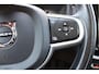 Volvo XC60 T5 250pk Geartronic Momentum | Trekhaak | PANO | 360 Camera | Stuur- en stoelverwarming | Elektr. achterklep | Virtual Cockpit | Keyless | Cruise