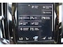 Volvo XC60 T5 250pk Geartronic Momentum | Trekhaak | PANO | 360 Camera | Stuur- en stoelverwarming | Elektr. achterklep | Virtual Cockpit | Keyless | Cruise