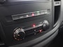 Mercedes-Benz Vito 116 CDI | Aut. | Lang L2 | Navigatie | Parkeercamera | 3-zits | Trekhaak | Airco | Certified