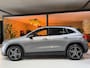 Mercedes-Benz GLA GLA 250 e AMG Line | Pano | 360° Camera | Sfeer | CarPlay | Keyless | Trekhaak | Dealer onderhouden