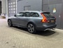 Volvo V90 Cross Country D4 AWD Pro | ACC | Bowers&Wilkins | Panoramadak | Head-Up | Stoelmassage | Trekhaak | Memory