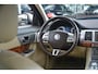 Jaguar XF 4.2 V8 Premium Luxury | Navigatie | Camera | Keyless | Xenon | Cruise-control | Clima | Leer | Memory seats | NL auto!! | Keurige XF en keurig onderhouden!!
