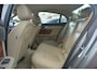 Jaguar XF 4.2 V8 Premium Luxury | Navigatie | Camera | Keyless | Xenon | Cruise-control | Clima | Leer | Memory seats | NL auto!! | Keurige XF en keurig onderhouden!!
