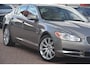 Jaguar XF 4.2 V8 Premium Luxury | Navigatie | Camera | Keyless | Xenon | Cruise-control | Clima | Leer | Memory seats | NL auto!! | Keurige XF en keurig onderhouden!!