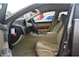 Jaguar XF 4.2 V8 Premium Luxury | Navigatie | Camera | Keyless | Xenon | Cruise-control | Clima | Leer | Memory seats | NL auto!! | Keurige XF en keurig onderhouden!!