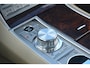Jaguar XF 4.2 V8 Premium Luxury | Navigatie | Camera | Keyless | Xenon | Cruise-control | Clima | Leer | Memory seats | NL auto!! | Keurige XF en keurig onderhouden!!