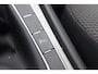 Volkswagen Golf 1.6 TDI Comfortline BlueMotion | Navigatie | Bluetooth | PDC voor en achter | Cruise control | Clima
