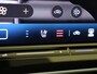Volkswagen Tiguan 1.5 eHybrid R-Line Edition | SoH 99% | Panoramadak | Trekhaak | Harman/kardon | 360 camera | Lederen bekleding | Black style | Parkeerassistent | Adaptieve demping |