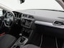Volkswagen Tiguan 1.5 TSi 130 Pk Comfortline Business | Trekhaak | CarPlay | Navigatie | Adaptive Cruise | Camera | R17 | 61.277 Km!