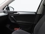 Volkswagen Tiguan 1.5 TSi 130 Pk Comfortline Business | Trekhaak | CarPlay | Navigatie | Adaptive Cruise | Camera | R17 | 61.277 Km!