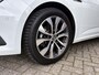 Renault Megane E-Tech IV Estate 1.6 Plug-In Hybrid 160 Techno | Trekhaak | groot scherm navigatie | Stoelverwarming | Stuurverwarming | Dealeronderhouden | Parkeersensoren voor + achter |