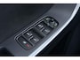 Volvo XC60 2.4 D5 AWD R-Design | ACC | BLIS | Stoelverwarming | 5 Cilinder | Getint Glas