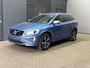 Volvo XC60 D5 AWD R-Design | ACC | BLIS | Stoelverwarming | Voorruitverwarming | Getint Glas