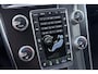 Volvo XC60 2.4 D5 AWD R-Design | ACC | BLIS | Stoelverwarming | 5 Cilinder | Getint Glas