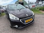 Peugeot 208 1.2 VTi Blue Lease lees advertentie !