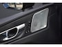 Volvo XC60 T8 AWD Polestar Engineered | Bowers & Wilkins Premium Audio | Head Up Display | 22 inch Polestar lichtmetalen velgen | Standkachel | 360 Graden Camera | Elektrisch verstelbare voorstoelen met memory | BLIS | Adaptieve Cruise Control