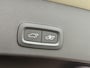 Volvo XC40 Single Motor Extended Range Plus 82 kWh 575KM actieradius | Trekhaak | Google | Camera | Blis | Adaptieve cruise control | stoel+ stuur verwarming | Warmte pomp | All season banden |