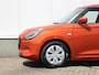 Suzuki Swift 1.2 Comfort Smart Hybrid | € 1600,- DEALERKORTING! | Snel Rijden!