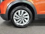 Volkswagen T-Cross 1.0 TSI Life/ NL auto/ Navi/ Sensoren voor en achter/ Trekhaak