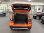 Volkswagen T-Cross 1.0 TSI Life/ NL auto/ Navi/ Sensoren voor en achter/ Trekhaak