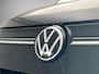 Volkswagen Multivan 1.4 TSI 218pk DSG eHybrid PHEV L2 Life | Lederen bekleding | 7-zits vis-a-vis incl. tafel | Elek. schuifdeuren en achterklep | Trekhaak | ACC | Navigatie |Camera | Keyless | Alarm