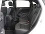 Mercedes-Benz B-klasse 200 AMG Line | WhiteArt Edition | Panoramadak | Stoelverwarming | Carplay | Camera | Harman/Kardon | Leder/Alcantara | Navigatie | Sfeerverlichting | Full LED | Side Assist | 18'' | Park Assist