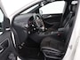 Mercedes-Benz B-klasse 200 AMG Line | WhiteArt Edition | Panoramadak | Stoelverwarming | Carplay | Camera | Harman/Kardon | Leder/Alcantara | Navigatie | Sfeerverlichting | Full LED | Side Assist | 18'' | Park Assist