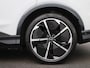 Audi Q4 e-tron 40 Edition 63 kWh l Adaptive cruise control l Geheugen best. stoel l Navigatie l SONOS Premium l Warmtepomp l Climate control l 360 graden camera l Dodehoekdetectie l Head-up display l Matrix-ledkoplampen l Trekhaak l Stoelverwarming l Optiekpakket zwart plus