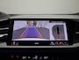 Audi Q4 e-tron 40 Edition 63 kWh l Adaptive cruise control l Geheugen best. stoel l Navigatie l SONOS Premium l Warmtepomp l Climate control l 360 graden camera l Dodehoekdetectie l Head-up display l Matrix-ledkoplampen l Trekhaak l Stoelverwarming l Optiekpakket zwart plus