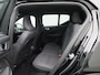 Volvo XC40 Recharge Core 70 kWh | Trekhaak inklapbaar | Achteruitrij Camera | Climate Control | Stoelverwarming | 19" lichtmetalen velgen |