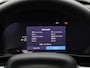 Volvo XC40 Recharge Core 70 kWh | Trekhaak inklapbaar | Achteruitrij Camera | Climate Control | Stoelverwarming | 19" lichtmetalen velgen |