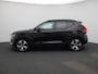 Volvo XC40 Recharge Core 70 kWh | Trekhaak inklapbaar | Achteruitrij Camera | Climate Control | Stoelverwarming | 19" lichtmetalen velgen |