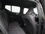 Volvo XC40 Recharge Core 70 kWh | Trekhaak inklapbaar | Achteruitrij Camera | Climate Control | Stoelverwarming | 19" lichtmetalen velgen |