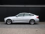 BMW 3-Serie Gran Turismo 320i High Executive | LEDER | HEAD-UP | STOELVERW. | PDC | CRUISE | NAVI |
