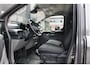 Ford E-Transit Custom 340 L2H1 Limited 71 kWh 218pk | 2x Schuif | DDS LED | 360 Camera | B&O | ACC | Navi | Verwarmd stuurwiel | Elek trekhaak | AGR-stoel | Rijklaar