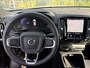 Volvo XC40 Recharge Core 70 kWh | Google | Cruise Control | Stoel-/Stuurverwarming | Warmtepomp | Uitschuifbare Beenondersteuning Voorstoelen | Parkeercamera | Getint Glas | All Season Banden | 19" LM