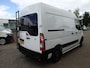 Renault Master T35 2.3 dCi L1H2 VOORZIEN VAN AIRCO+NAVIGATIE!!BTW/BPM VRIJ !!! btw en bpm vrij!!!