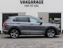 Volkswagen Tiguan 1.4 TSI 4Motion Highline Business R | Leder | Panoramadak | 360°-camera | Memory | Trekhaak | Elektrische achterklep | Apple-/Android Carplay | ACC | Stoelverwarming