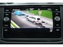 Volkswagen Tiguan Allspace 1.5 TSI Life 7p. 150PK / 110kW DSG, Elektrische achterklep, wegklapbare trekhaak, 7 zitplaatsen, vierseizoenen banden, verwarmbare voorstoelen, verwarmbaar multifunctioneel lederen stuurwiel, discover media, adaptieve cruise control (acc), lane assist, light assist, licht- en regensensor, 3-zone climatronic