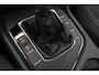 Volkswagen Tiguan Allspace 1.5 TSI Life 7p. 150PK / 110kW DSG, Elektrische achterklep, wegklapbare trekhaak, 7 zitplaatsen, vierseizoenen banden, verwarmbare voorstoelen, verwarmbaar multifunctioneel lederen stuurwiel, discover media, adaptieve cruise control (acc), lane assist, light assist, licht- en regensensor, 3-zone climatronic