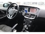 Volvo V40 Cross Country 1.5 T3 Dynamic Editon 152PK I Navi I Trekhaak I Stoelverwarming I Cruise I Climate