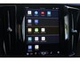 Volvo XC60 T6 Recharge AWD Plus Dark | Longe Range | Stoelverwarming | Trekhaak | Panoramadak | Leder | 360° Camera | BLIS | Pilot Assist | Keyless